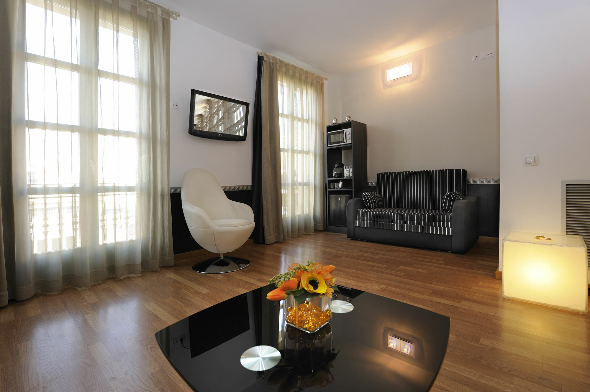 Apartments Hostemplo Suites Барселона Екстер'єр фото